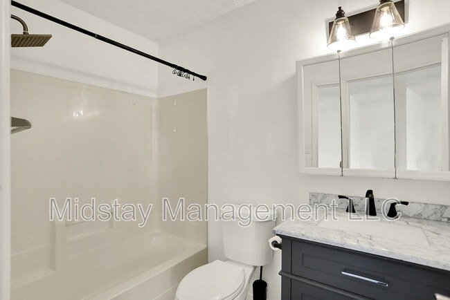 Building Photo - 5120 Haverford Ave