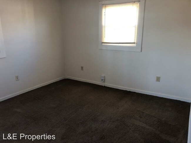 Building Photo - 2 br, 1 bath House - 912 N Morris Street