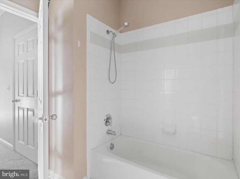 Bathroom 1 - 4860 Eisenhower Ave