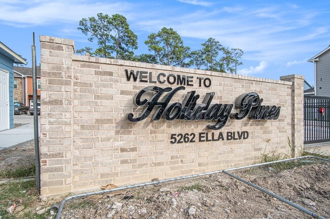 Building Photo - 5262 Ella Blvd