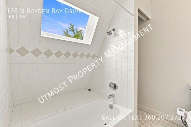 Building Photo - 178 N Hayden Bay Dr