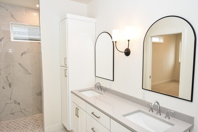 Master bathroom - 6706 71st Ave S