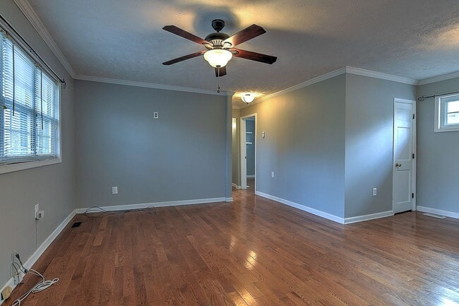 Building Photo - 4151 Cameron Rd