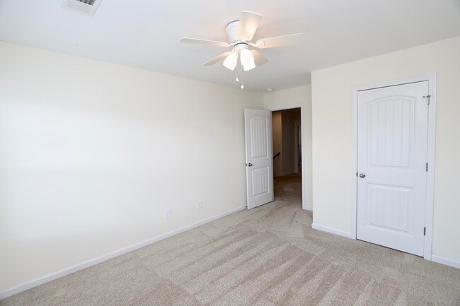 Building Photo - 115 Whitetail Cir