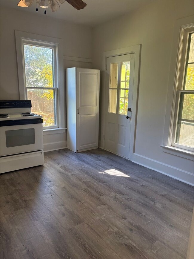 Building Photo - Charming 4-Bed, 2-Bath Home on Corner Lot ...