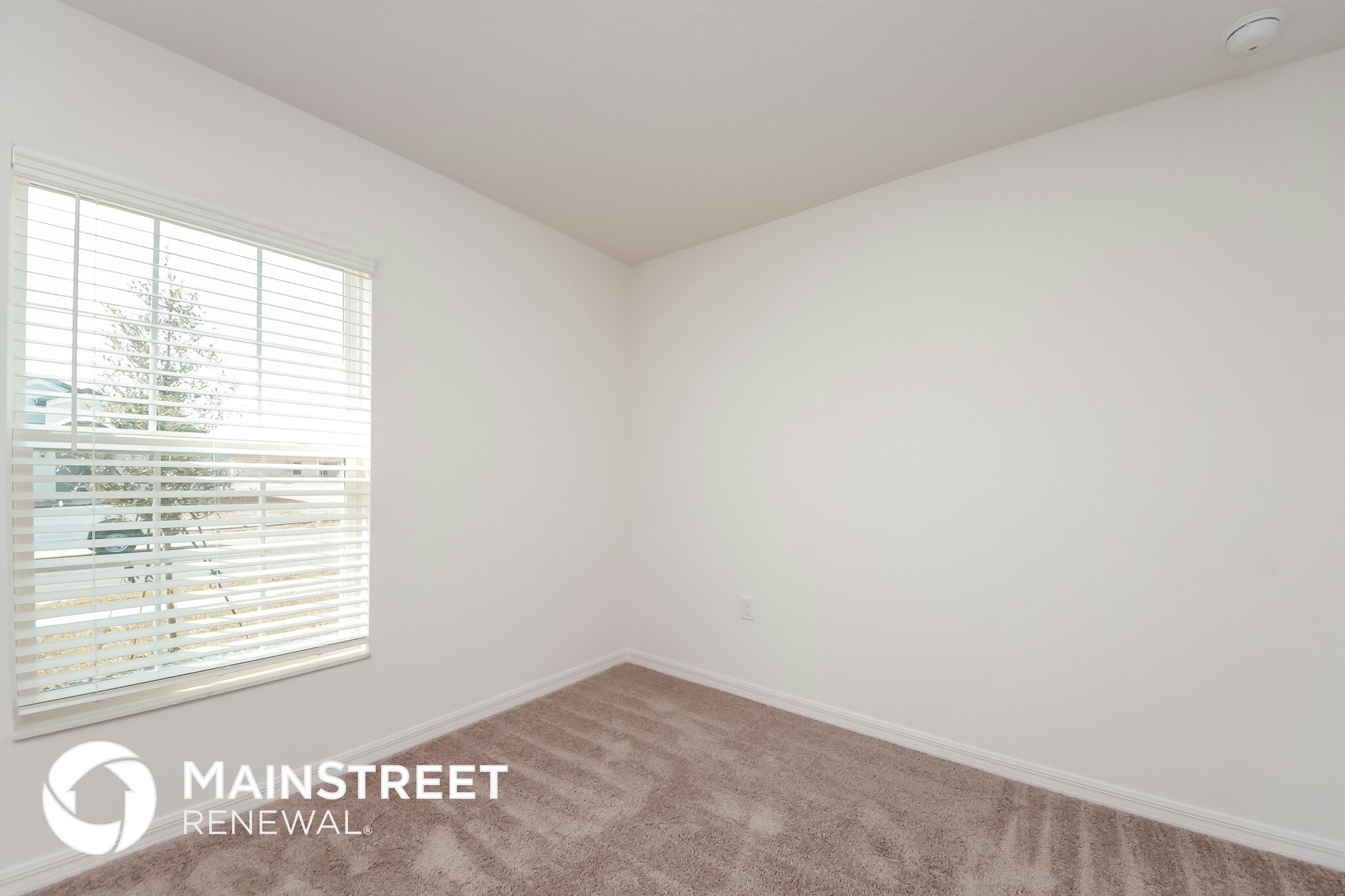 Building Photo - 1350 Brenway Dr