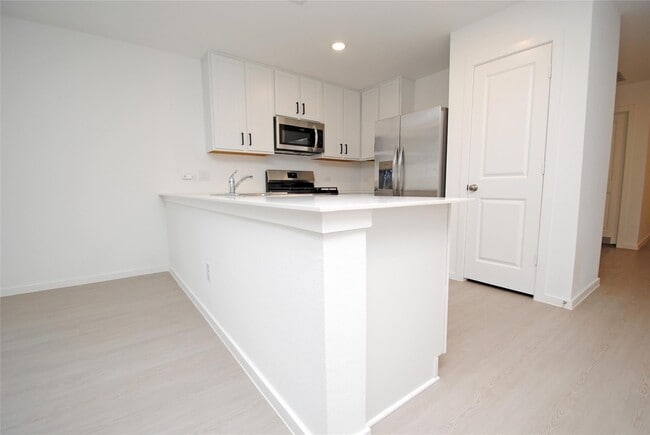 Building Photo - 3036 Wild Dunes Dr