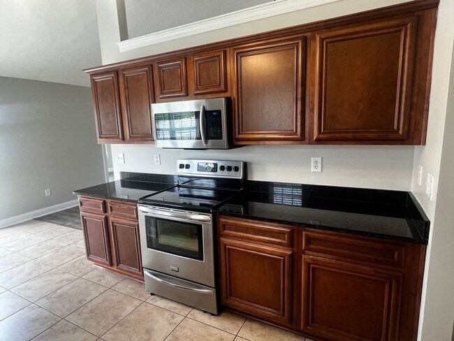 Building Photo - JULY SPECIAL !!! $150.00 OFF YOUR FIRST 2 ...