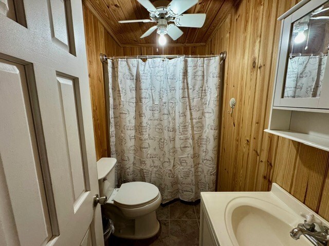 Building Photo - 352 Bonita St