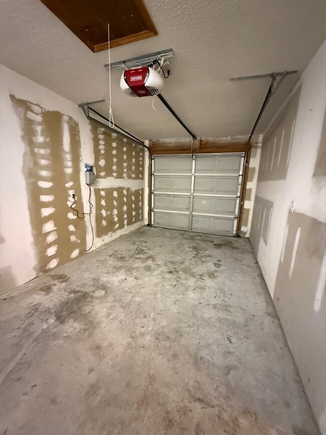 Building Photo - 3BR/2BA Home with Garage in Monkey Junction – Wilmington, NC