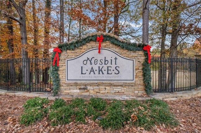 Building Photo - 445 Water Shadow Ln