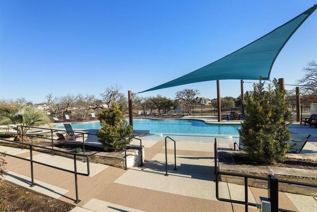 Building Photo - 136 Tucana St