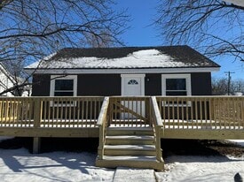 Building Photo - 817 Shelby Ave