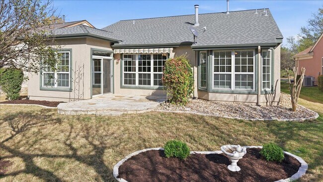 Building Photo - 809 Whispering Wind Dr