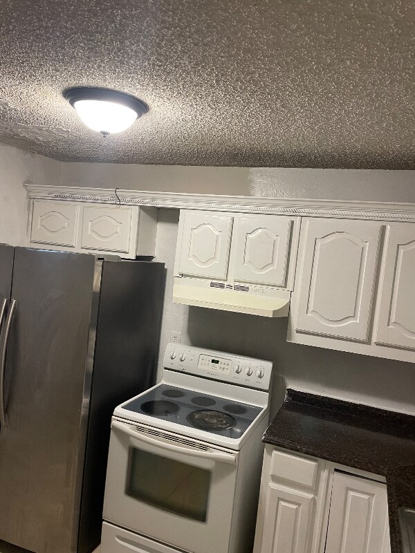 Building Photo - 10636 Wessex Dr