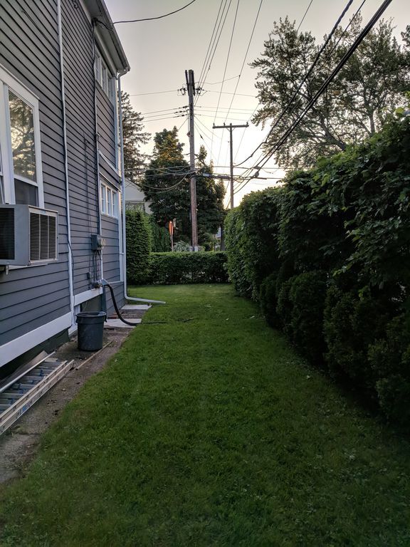 Hedges provide additional privacy - 36 Harris Ave