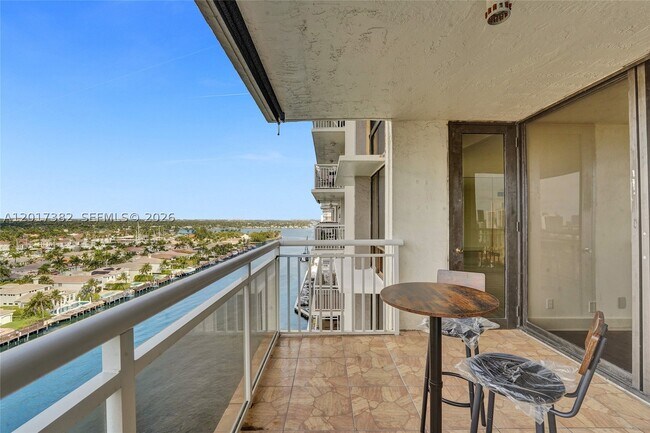 Building Photo - 1600 S Ocean Dr