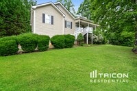 Building Photo - 55 Lakefront Dr