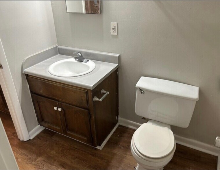 Building Photo - 1419 Ascent Trail NW