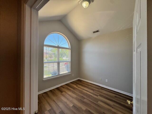 Building Photo - 130 Oak Towne Dr