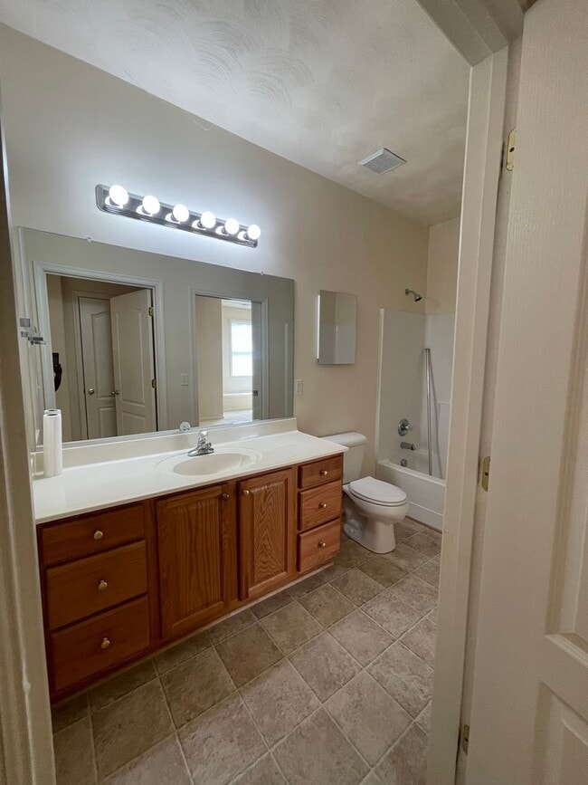 Building Photo - Woodsworth Village in West Neck 55+