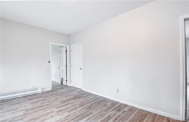 Building Photo - 202 Midland Lake Rd