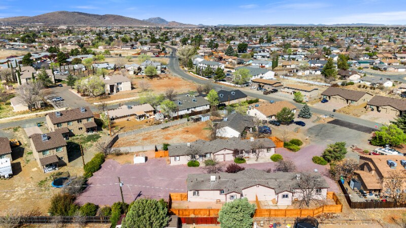 Building Photo - 8849 Len Ct