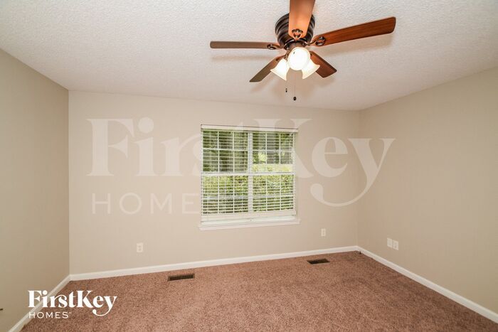 Building Photo - 2215 Carl Jones Rd
