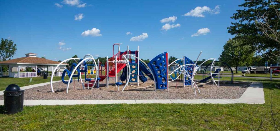 Building Photo - 8026 Harbour Dr