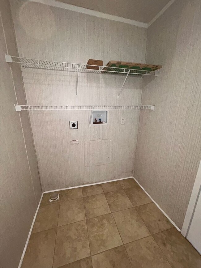 Building Photo - Immaculate 4BR Mobile Home in the heart of...