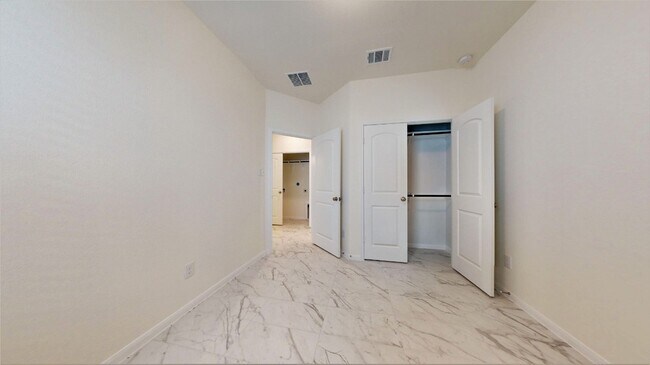 Building Photo - 10434 Astor Pt Trl