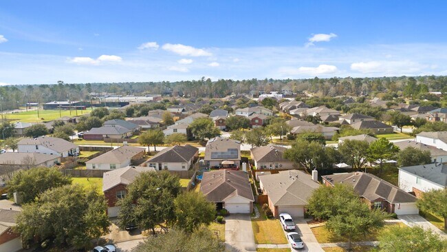 Building Photo - 2712 Woodspring Acres Dr