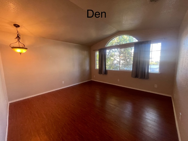 Building Photo - 4729 Ponderay Ln