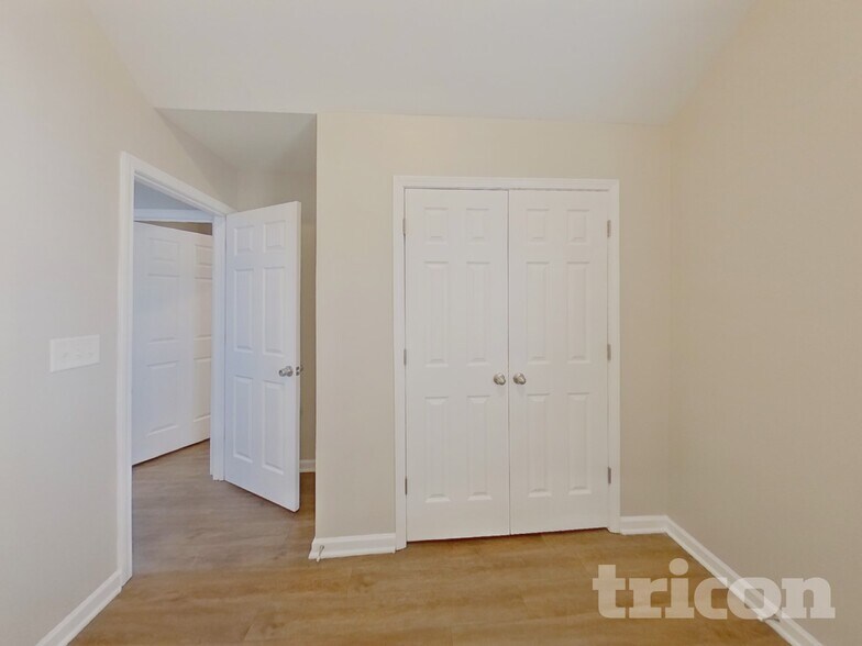 Building Photo - 1911 Kingstree Dr