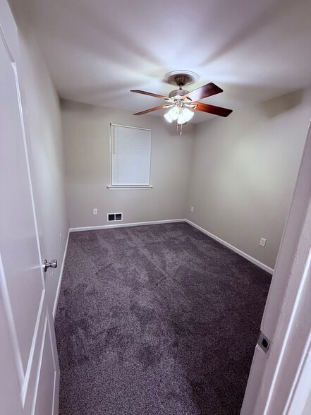 Third Bedroom - 1901 Addison Rd S