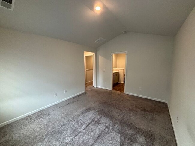 Building Photo - 4702 Palm View Cir