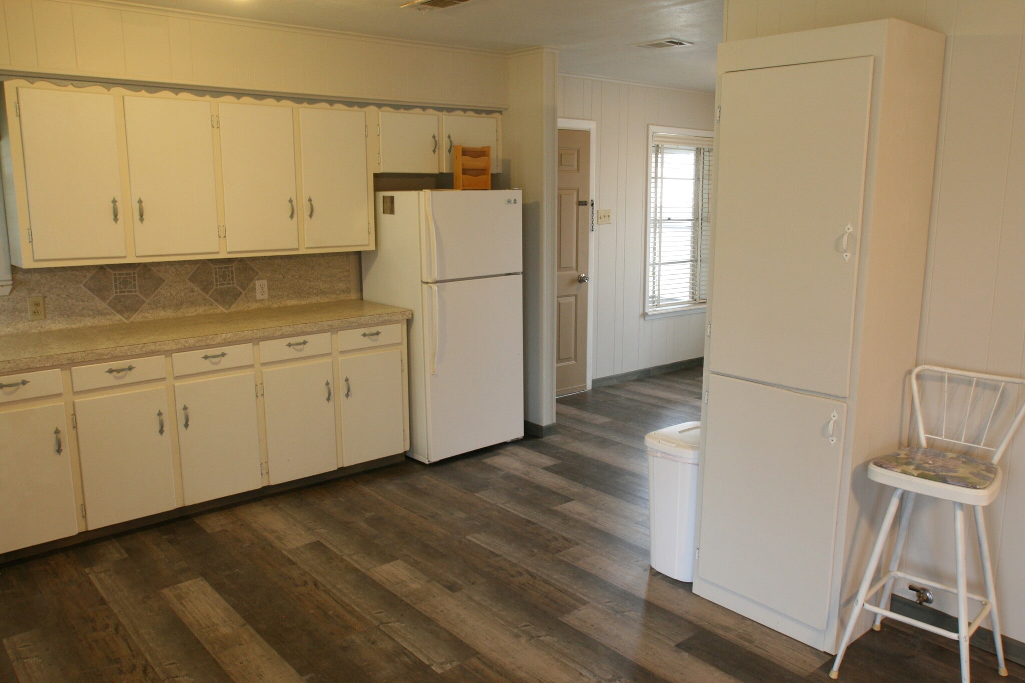 Building Photo - 503 Hilliard Dr