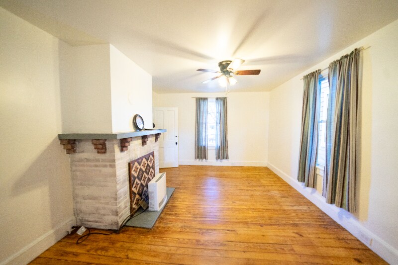 Building Photo - 517 High St