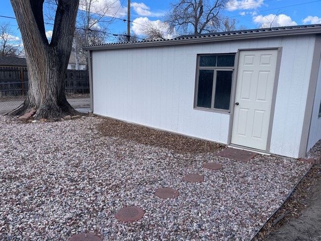 Building Photo - Charming Newly Renovated 3-Bedroom Home!
