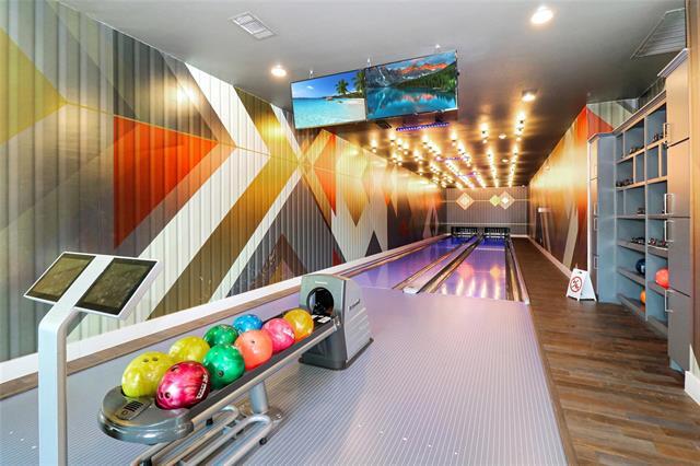 Building Photo - 2601 La Altura Ln