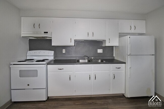 Interior Photo - Hillside Terrace Apartments