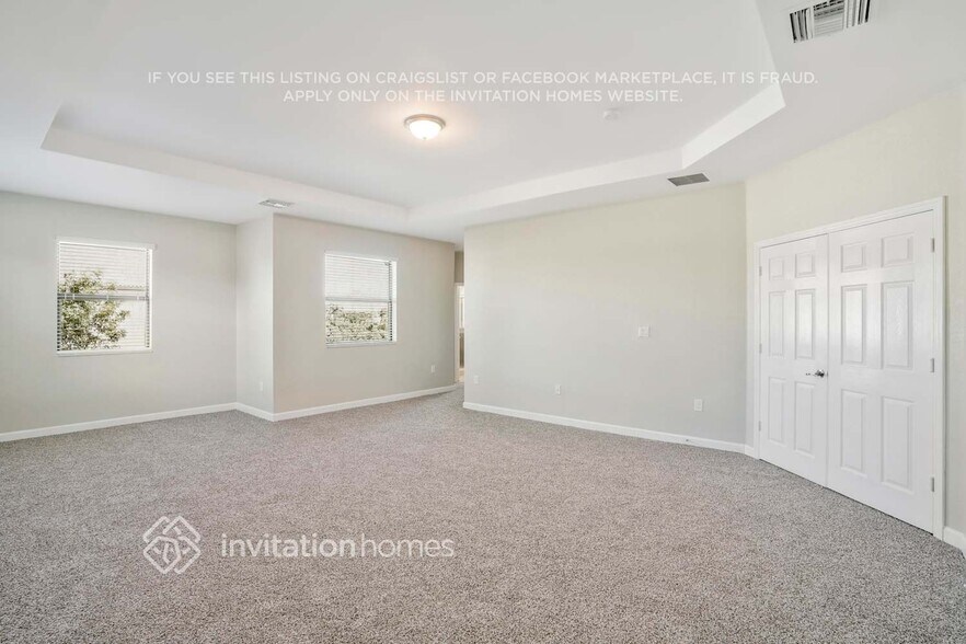 Building Photo - 23391 SW 118 Ave