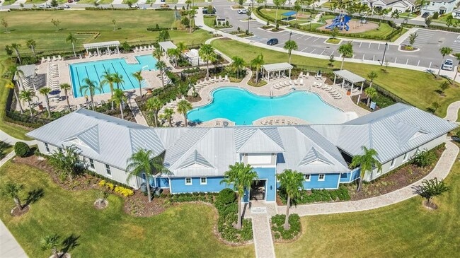 Building Photo - 2893 Suncoast Plains Dr