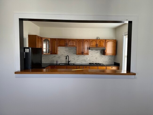 Building Photo - 1086 Dorchester Ave