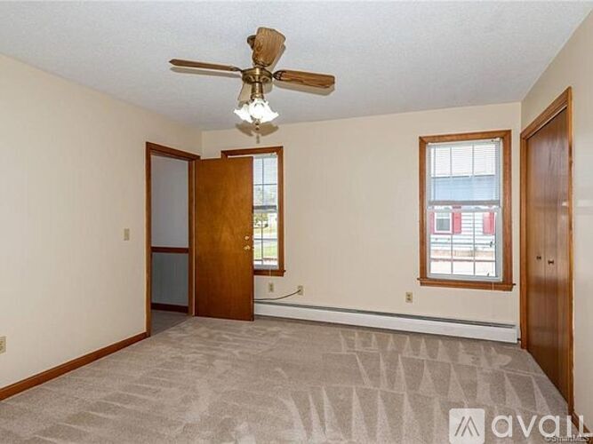 Building Photo - 53 Franklin St