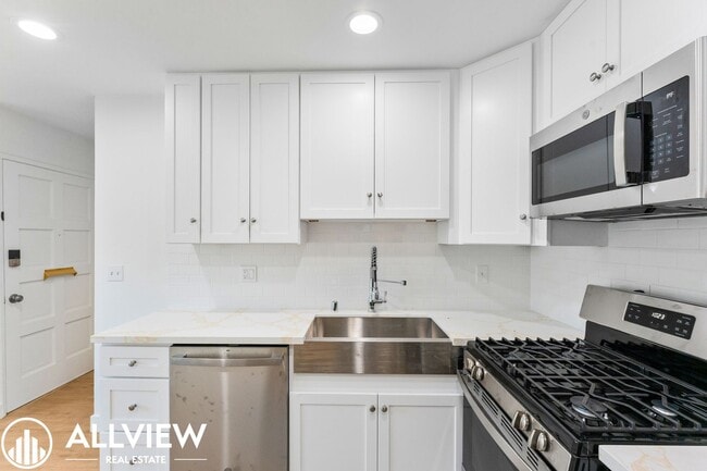 Building Photo - 16651 Tunstall Ln