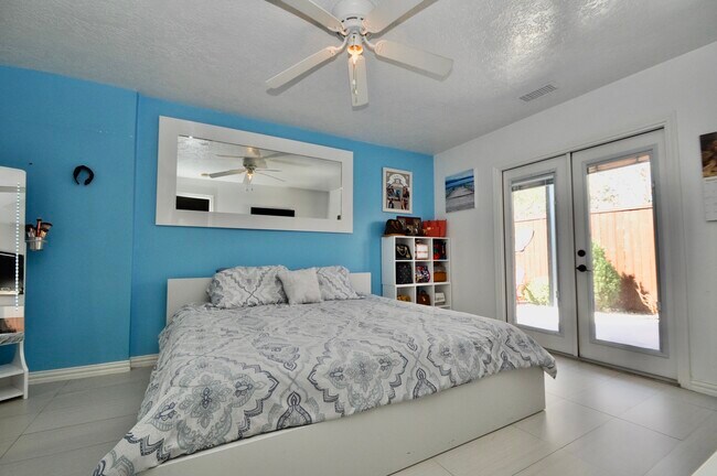 Building Photo - 3330 Beran Dr