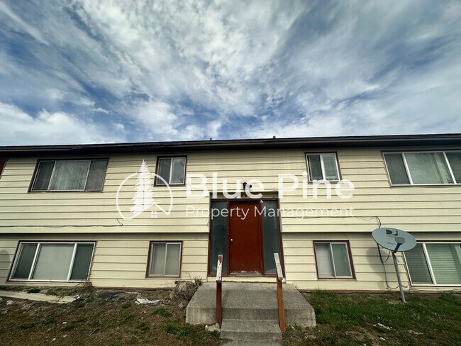 Primary Photo - 1440 Alice Ave