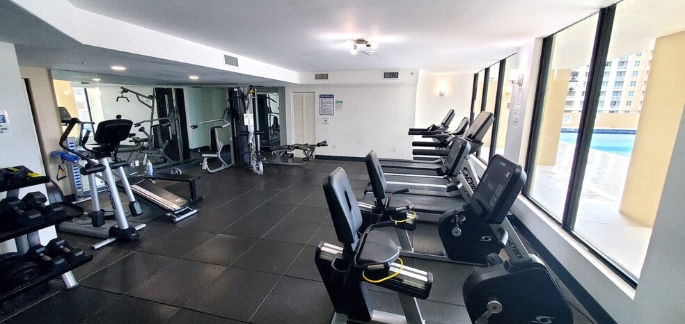 Building Photo - 4242 NW 2nd St