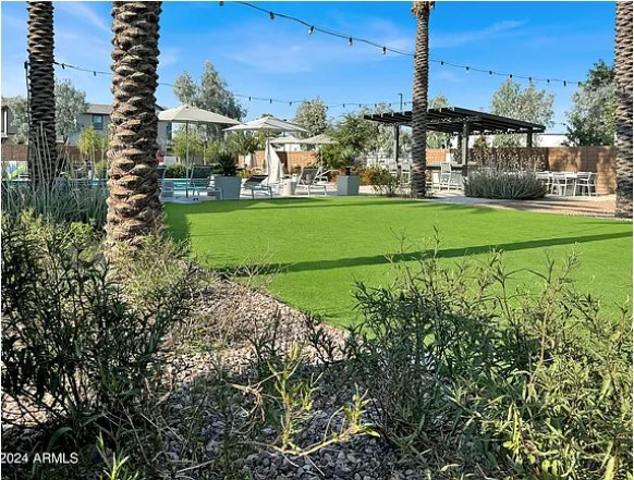 Building Photo - 1111 W. Diamondback Dr.